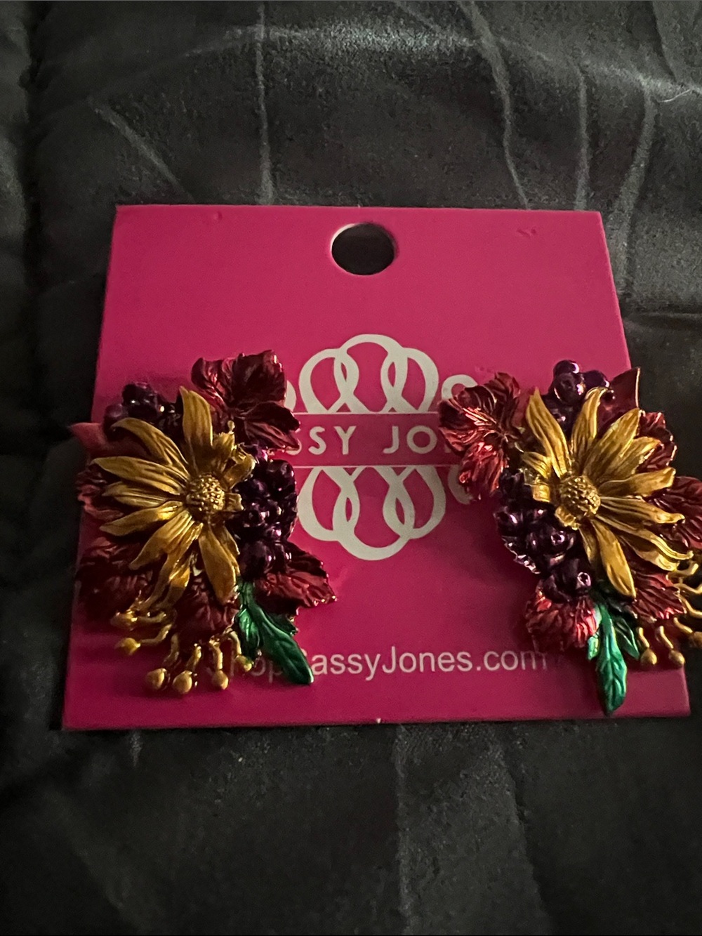 Sassy Jones vintage Gold, Red and Green Floral Clip Earrings never used.
